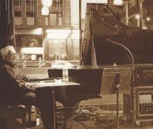 Dave recording at Starbucks cafe, for the Telarc album, 'Park Avenue South'